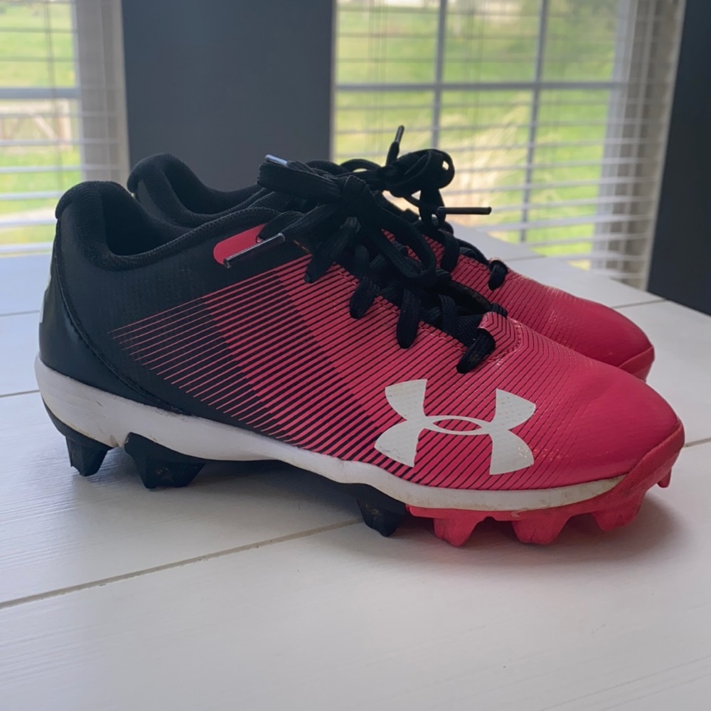 Youth Under Armour Cleats